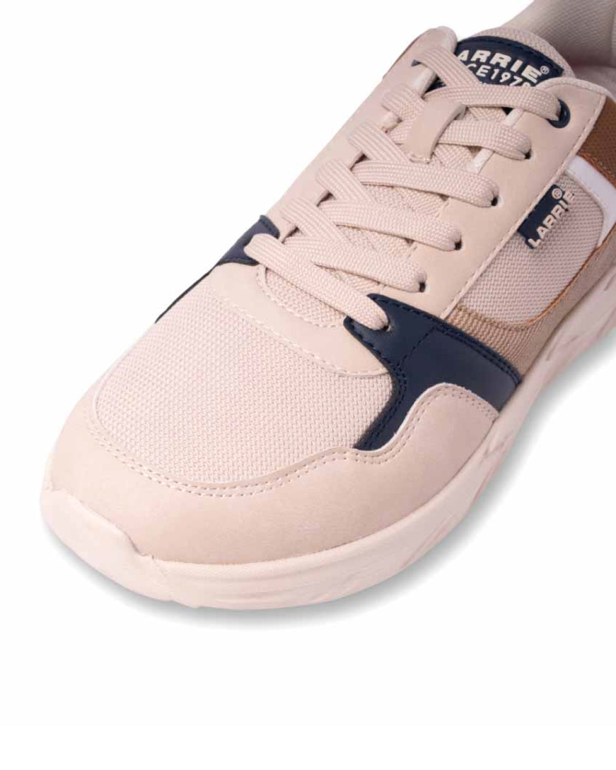Casual Comfort Ride Soft Move Sneakers